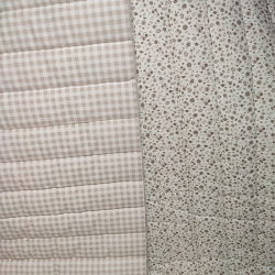 Tela Acolchada Flores Marrones y Vichy Beige Reversible 2