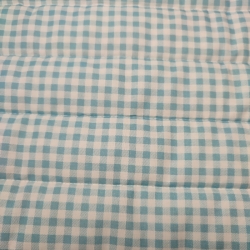 Tela Acolchada Flores Rojas y Vichy Azul  Reversible 4