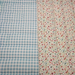 Tela Acolchada Flores Rojas y Vichy Azul  Reversible 6