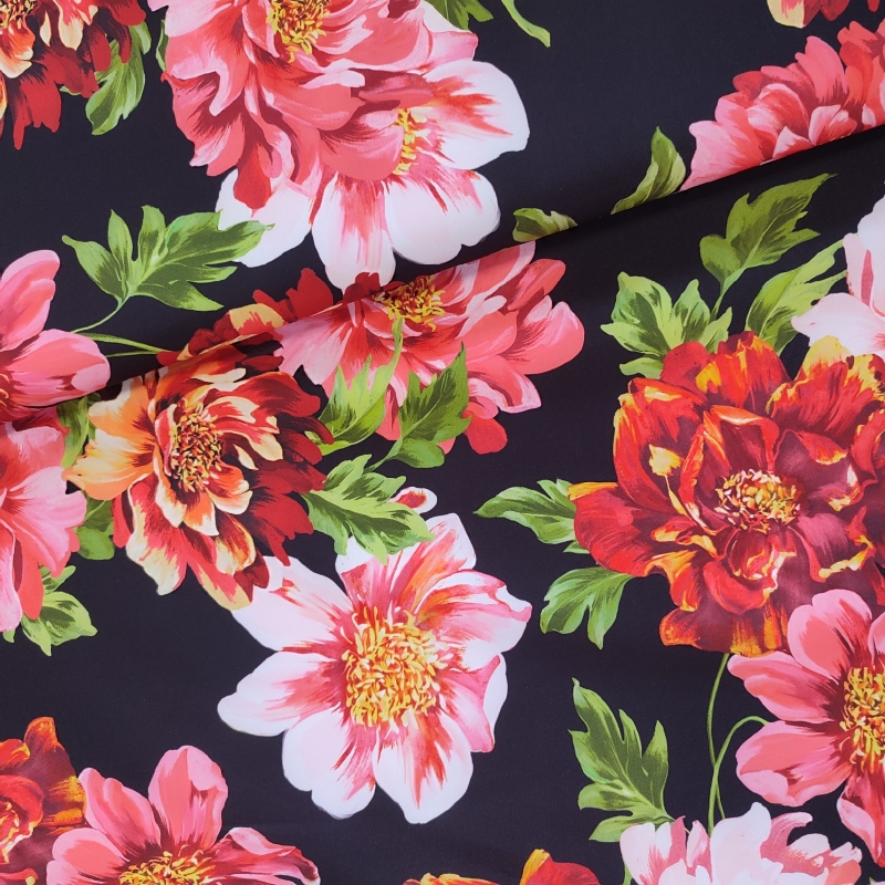 Gabardina Negro Floral